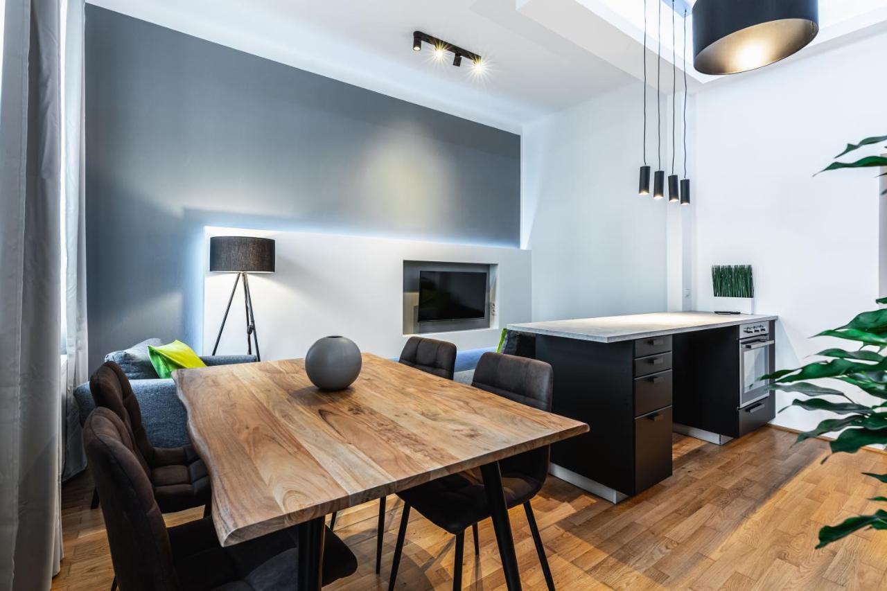 Stylish Designed Apartment In A Top Location เวียนนา ภายนอก รูปภาพ